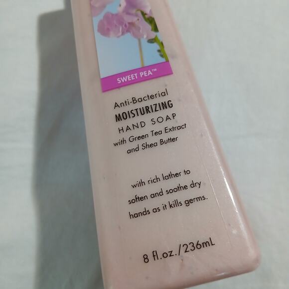 Bath & Body Works 8oz Sweet Pea anti-bact Moisturizing hand soap DISCONTINUED - Picture 6 of 8